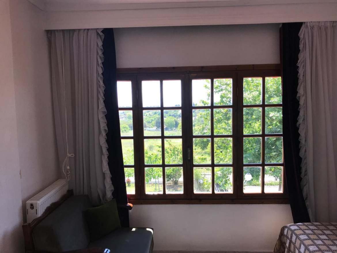 Great First Floor Appartment With View Nea Kallikrateia Экстерьер фото